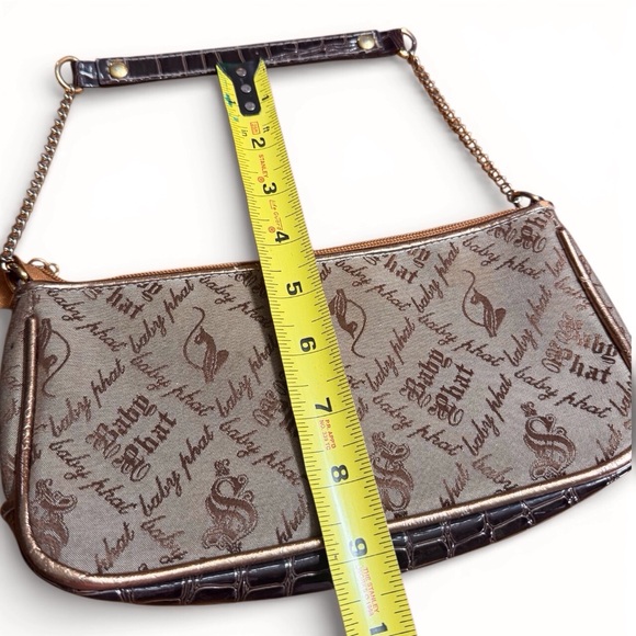 Vintage Y2K Baby Phat logo shoulder bag chain w/strap & faux-leather trim - Picture 6 of 12